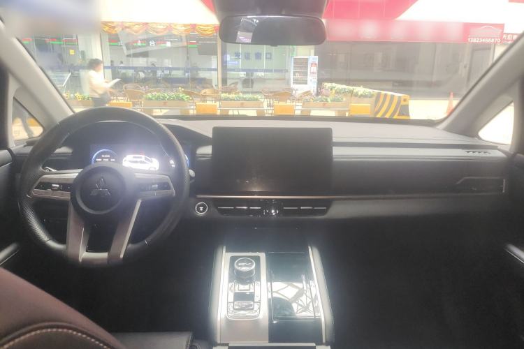 Used Mitsubishi AIRTREK 2022 Hardcore Edition Center Console