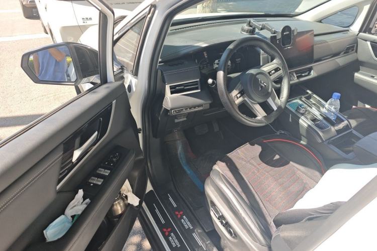 Used Mitsubishi AIRTREK 2022 Hardcore Edition Driver Seat