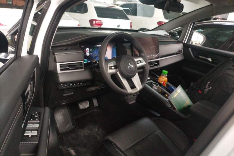 Used Mitsubishi AIRTREK 2022 Hardcore Edition Driver Seat