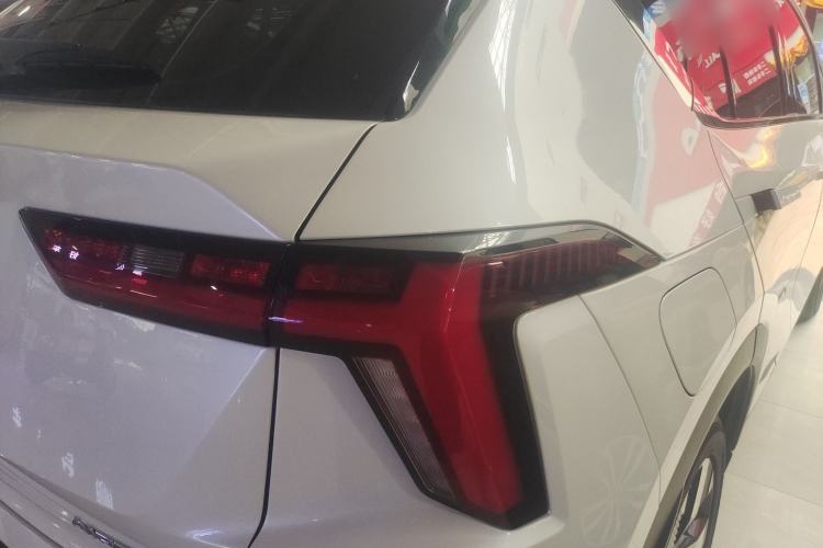 Used Mitsubishi AIRTREK 2022 Hardcore Edition Exterior 3