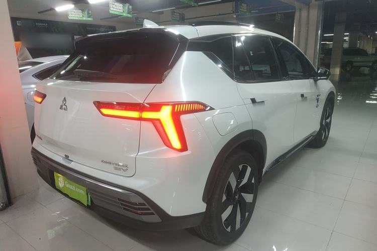 Used Mitsubishi AIRTREK 2022 Pioneer Edition Exterior 5