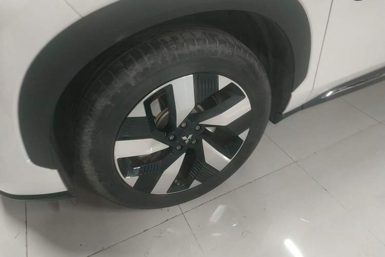 Used Mitsubishi AIRTREK 2022 Pioneer Edition Exterior 7