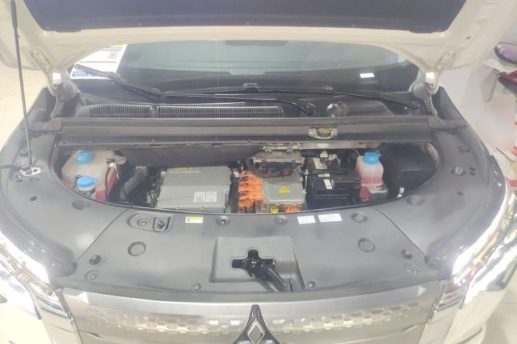 Used Mitsubishi AIRTREK 2022 Hardcore Edition Exterior 7
