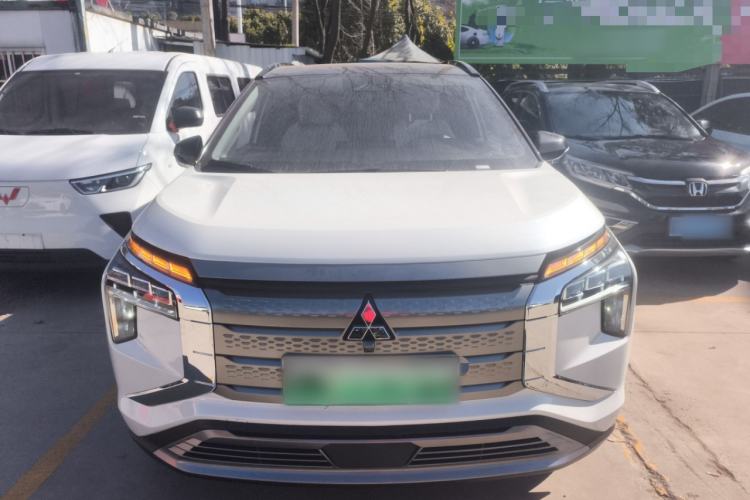 Used Mitsubishi AIRTREK 2022 Hardcore Edition Front