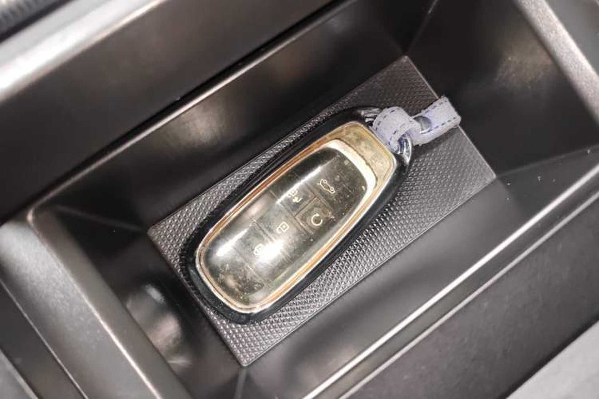 Used Mitsubishi AIRTREK 2022 Hardcore Edition Interior 1