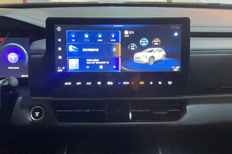 Used Mitsubishi AIRTREK 2022 Hardcore Edition Interior 2