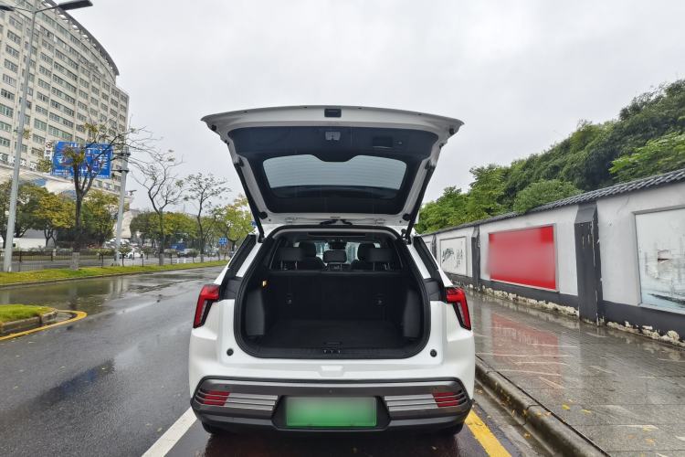 Used Mitsubishi AIRTREK 2022 Pioneer Edition Interior 4