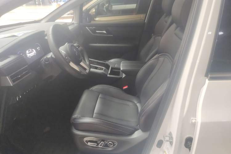 Used Mitsubishi AIRTREK 2022 Hardcore Edition Left Front Seat