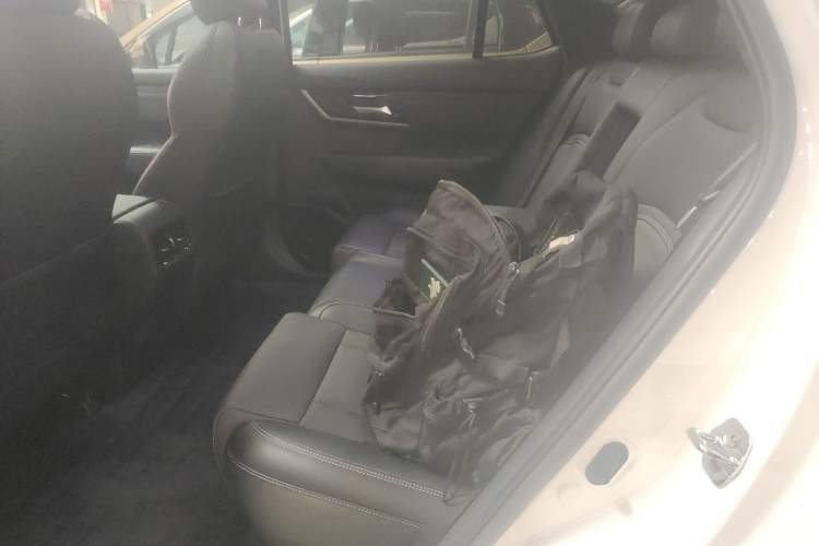 Used Mitsubishi AIRTREK 2022 Hardcore Edition Left Rear Seat