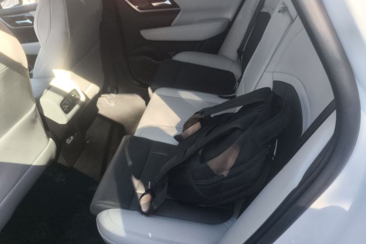 Used Mitsubishi AIRTREK 2022 Hardcore Edition Left Rear Seat