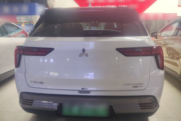 Used Mitsubishi AIRTREK 2022 Hardcore Edition Rear