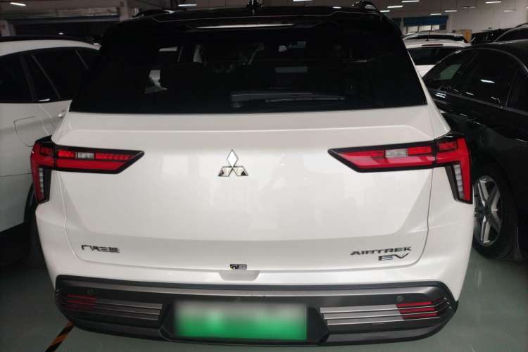 Used Mitsubishi AIRTREK 2022 Hardcore Edition Rear