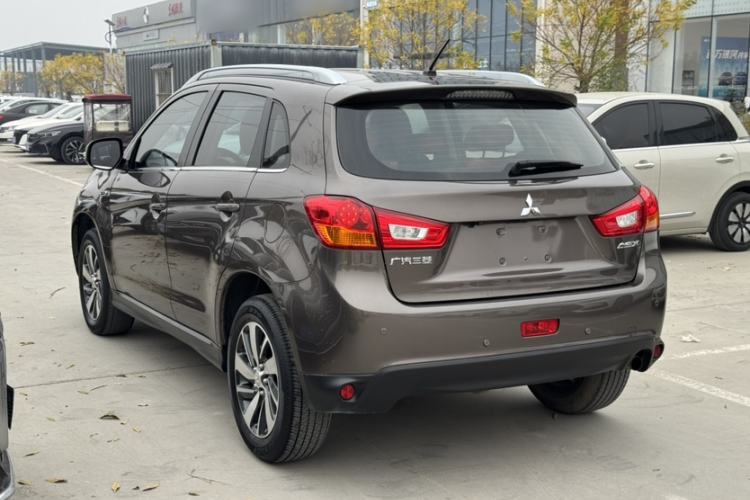 Used Mitsubishi ASX 2018 1.6L Manual Two-Wheel Drive Fashion Edition Exterior 4