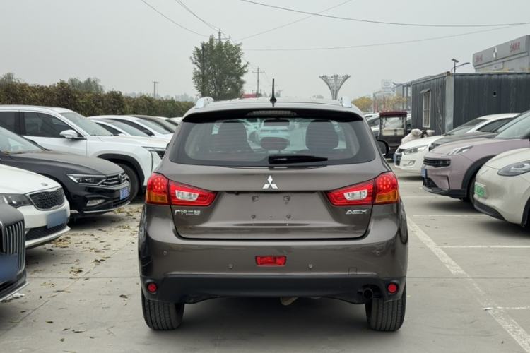Used Mitsubishi ASX 2018 1.6L Manual Two-Wheel Drive Fashion Edition Exterior 5