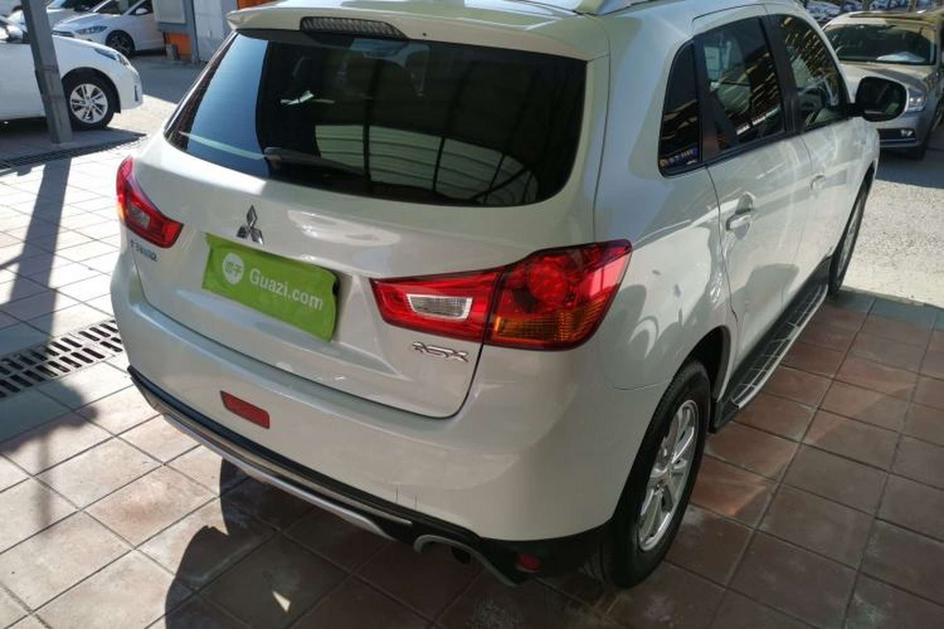 Used Mitsubishi ASX 2013 2.0L CVT Two-Wheel Drive Elite Edition Exterior 5