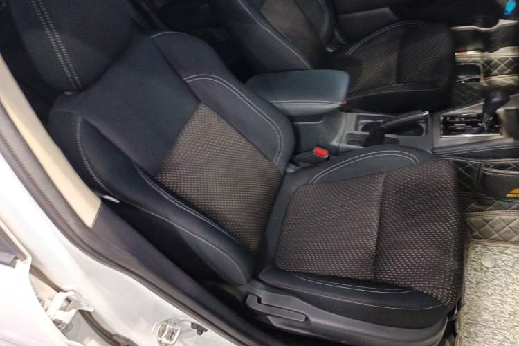 Used Mitsubishi ASX 2020 2.0L CVT Active Version Right Front Seat