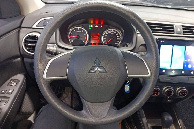 Used Mitsubishi ASX 2020 2.0L CVT Active Version Steering Wheel