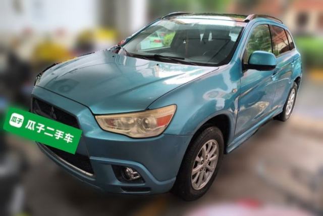 Używany Mitsubishi ASX 2011 2.0 L Two-Wheel Drive XuanYi Version