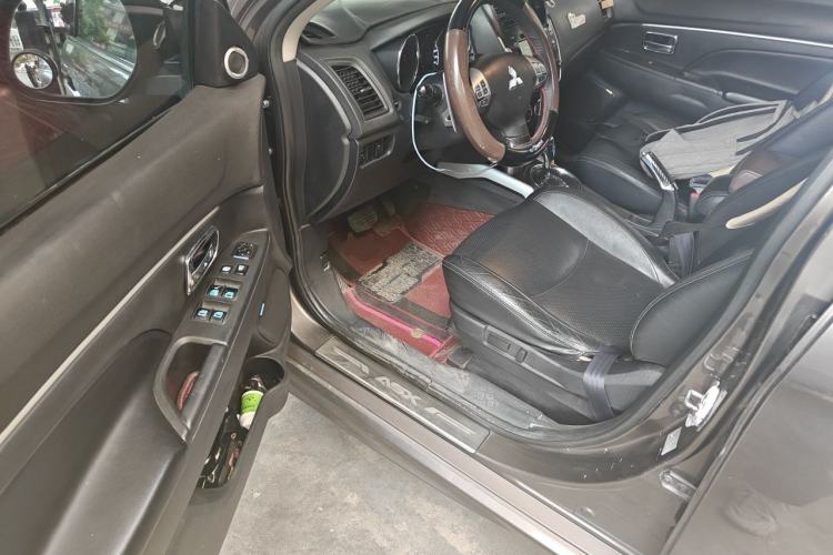 Used Mitsubishi ASX 2011 2.0 L Two-Wheel Drive XuanYi Version Driver Seat