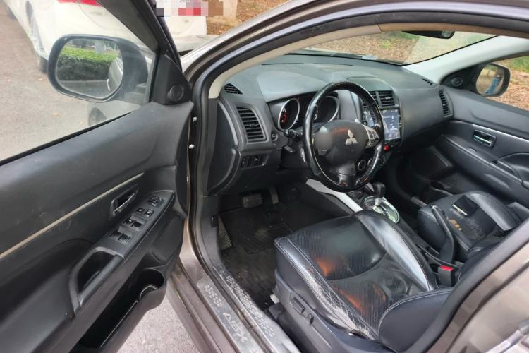 Used Mitsubishi ASX 2011 2.0 L Two-Wheel Drive XuanYi Version Driver Seat