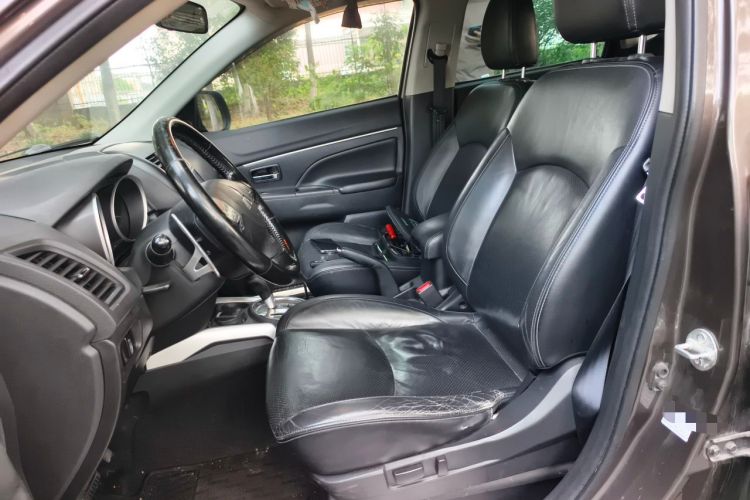 Used Mitsubishi ASX 2011 2.0 L Two-Wheel Drive XuanYi Version Left Front Seat