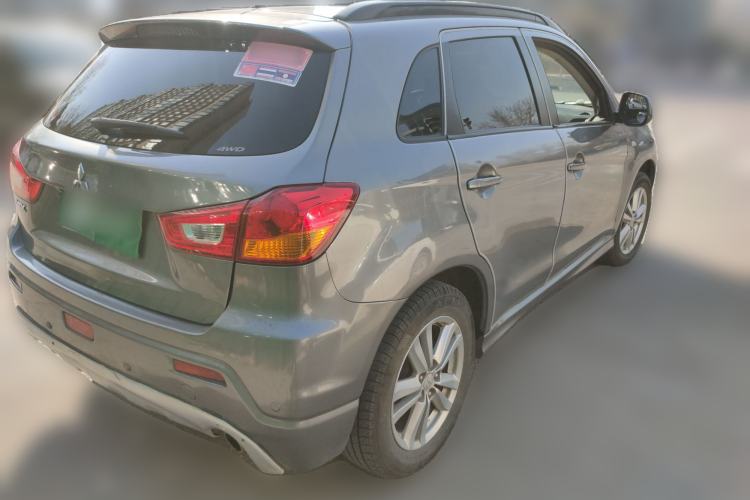 Used Mitsubishi ASX 2011 2.0 4x4 Sporty Cool Edition Exterior 5