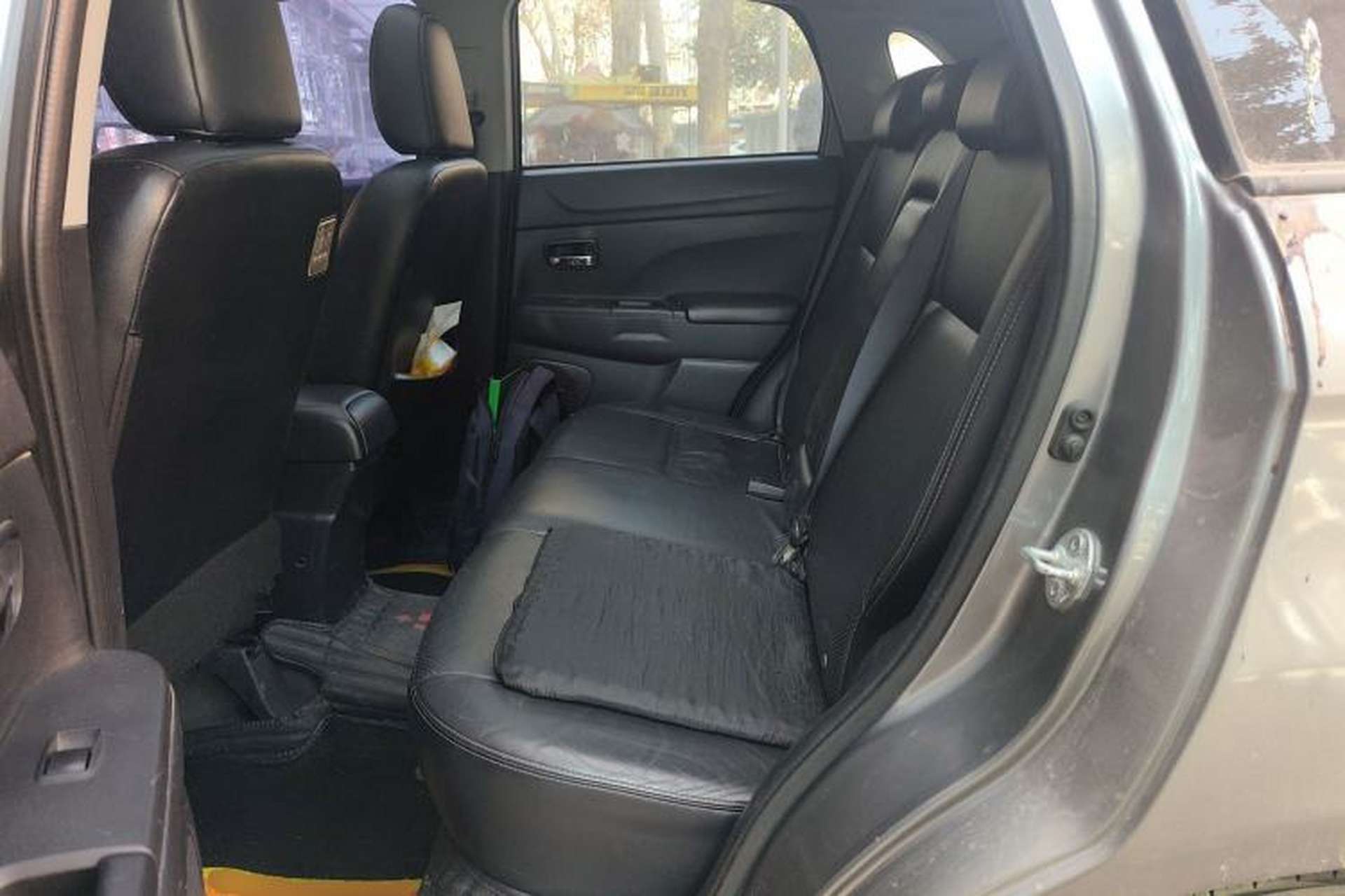 Used Mitsubishi ASX 2011 2.0 L Two-Wheel Drive XuanYi Version Left Rear Seat
