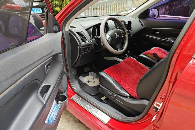 Used Mitsubishi ASX 2011 2.0 L Two-Wheel Drive XuanYi Version Driver Seat