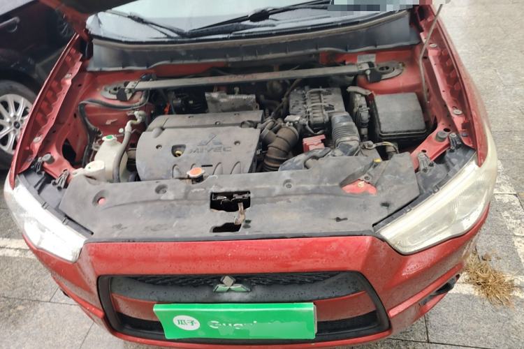 Used Mitsubishi ASX 2011 2.0 Front-Wheel-Drive Xuan Dong Edition Engine Bay