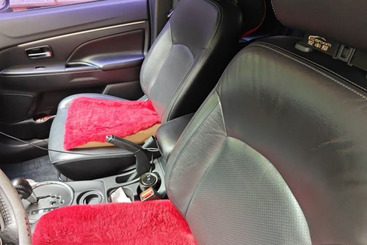 Used Mitsubishi ASX 2011 2.0 L Two-Wheel Drive XuanYi Version Left Front Seat