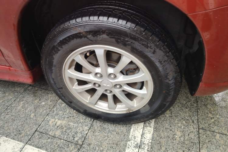 Used Mitsubishi ASX 2011 2.0 Front-Wheel-Drive Xuan Dong Edition Right Front Wheel Hub