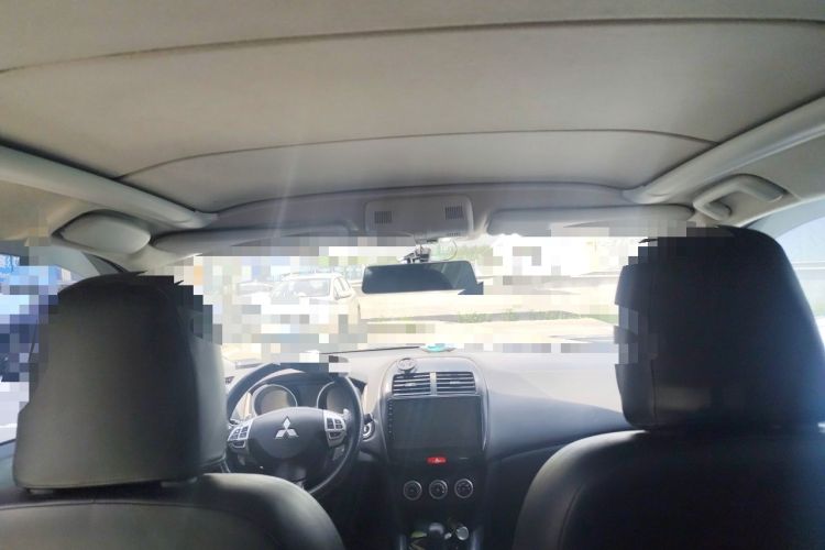Used Mitsubishi ASX 2011 2.0 4x4 JingShang Edition Headliner