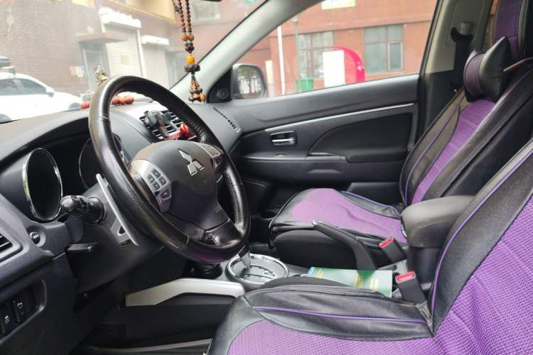 Used Mitsubishi ASX 2011 2.0 4x4 JingShang Edition Left Front Seat