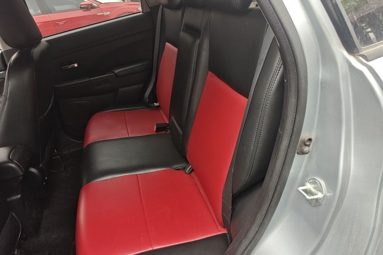 Used Mitsubishi ASX 2011 2.0 4x4 JingShang Edition Left Rear Seat