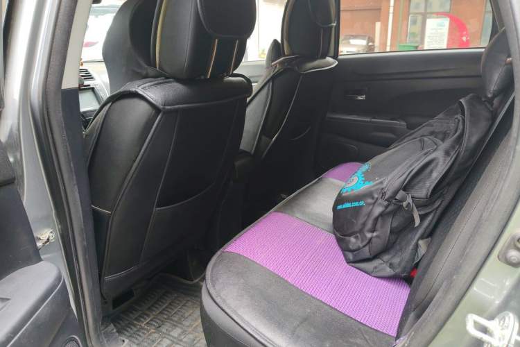 Used Mitsubishi ASX 2011 2.0 4x4 JingShang Edition Left Rear Seat