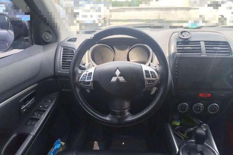 Used Mitsubishi ASX 2011 2.0 4x4 JingShang Edition Steering Wheel