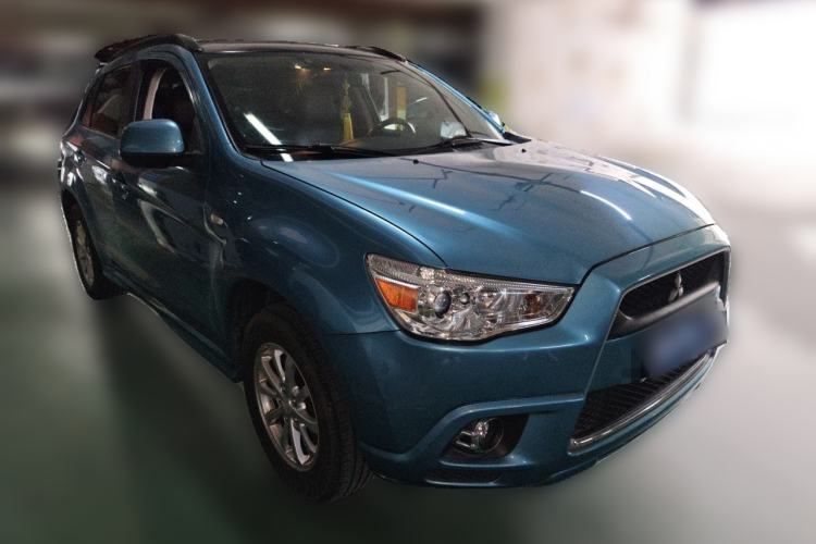 Used Mitsubishi ASX 2012 2.0 LUXURY Two-Wheel Drive with Navigation Front Right 45 Deg