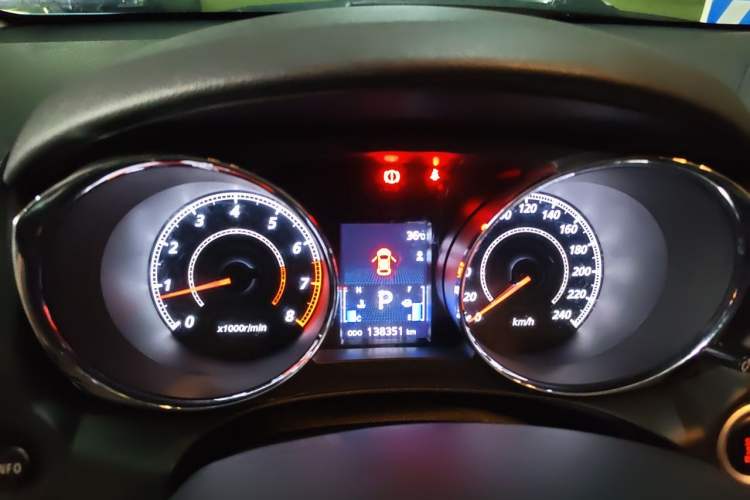 Used Mitsubishi ASX 2012 2.0 LUXURY Two-Wheel Drive with Navigation Instrument Cluster