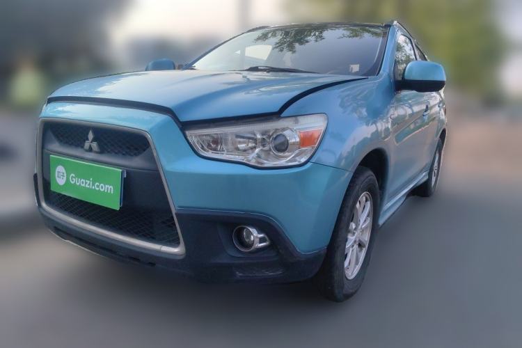 Used Mitsubishi ASX 2012 2.0 LUXURY Two-Wheel Drive with Navigation Guazi used car, China used car export, Used car for sale, Used cars, Cheapest cars for sale