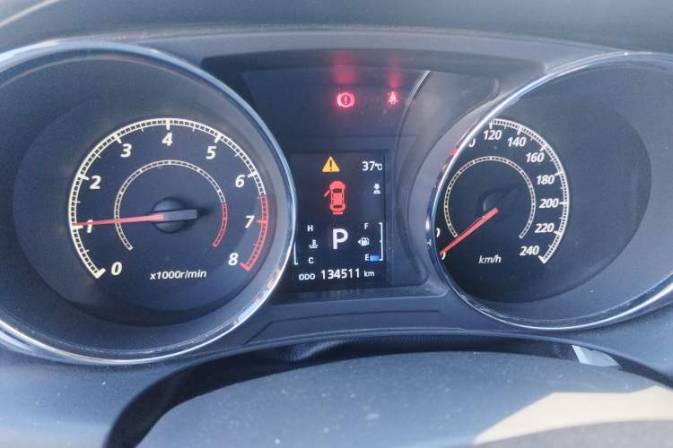Used Mitsubishi ASX 2012 2.0 LUXURY Two-Wheel Drive with Navigation Instrument Cluster
