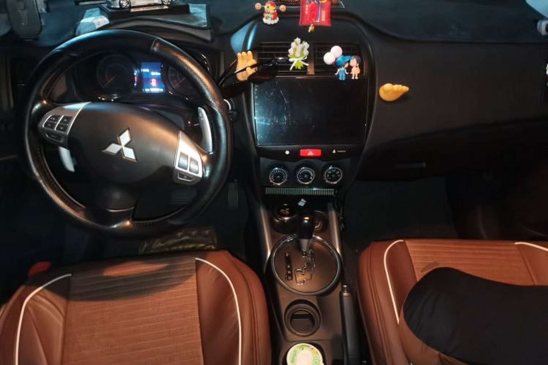 Used Mitsubishi ASX 2012 2.0 LUXURY Two-Wheel Drive with Navigation Center Console