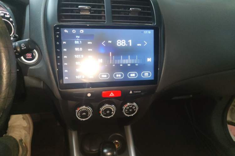Used Mitsubishi ASX 2012 2.0 4x4 JingShang Navigation Edition Audio And AC Panel