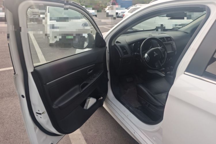 Used Mitsubishi ASX 2012 2.0 LUXURY Two-Wheel Drive with Navigation Driver Seat