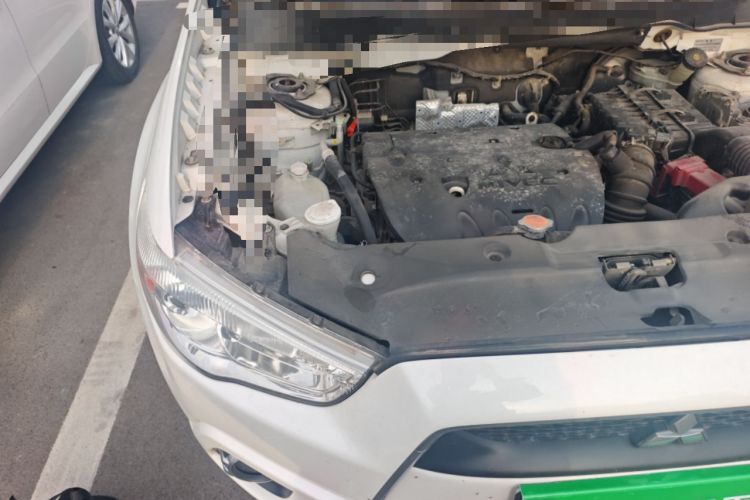 Used Mitsubishi ASX 2012 2.0 LUXURY Two-Wheel Drive with Navigation Engine Bay Right