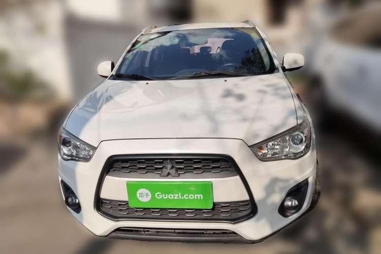 Used Mitsubishi ASX 2012 2.0 Front-Wheel-Drive Xuan Yue Navigation Edition Front