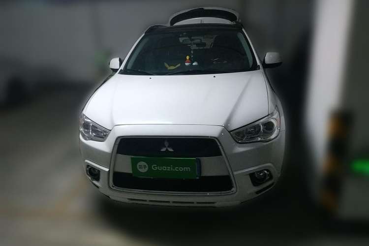 Used Mitsubishi ASX 2012 2.0 LUXURY Two-Wheel Drive with Navigation Front