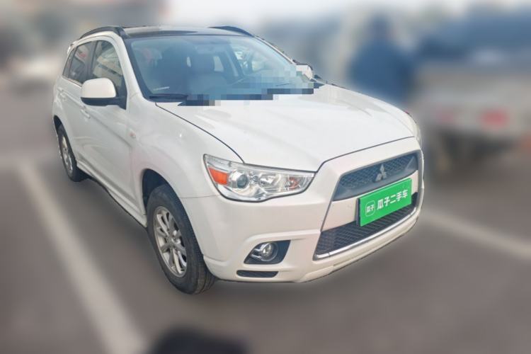 Used Mitsubishi ASX 2012 2.0 LUXURY Two-Wheel Drive with Navigation Front Right 45 Deg