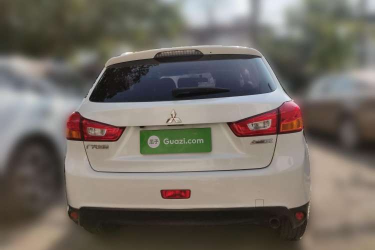 Used Mitsubishi ASX 2012 2.0 Front-Wheel-Drive Xuan Yue Navigation Edition Rear