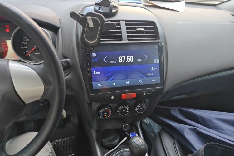 Used Mitsubishi ASX 2013 1.6L Manual Two-Wheel Drive Standard Edition Audio And AC Panel