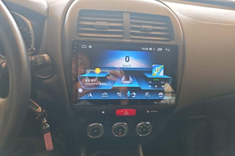 Used Mitsubishi ASX 2013 2.0L CVT Two-Wheel Drive Elite Edition Audio And AC Panel
